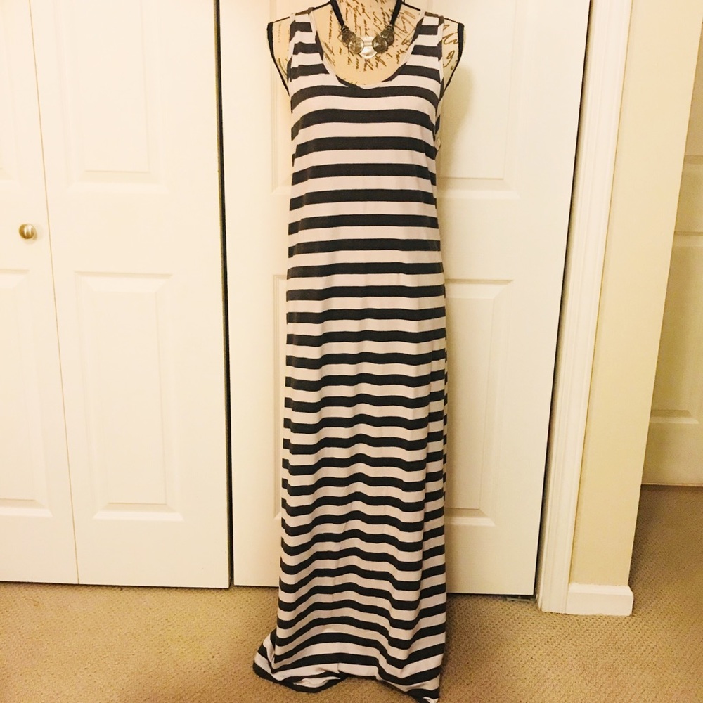 Color Thread Gray & White Striped Racer Back Maxi